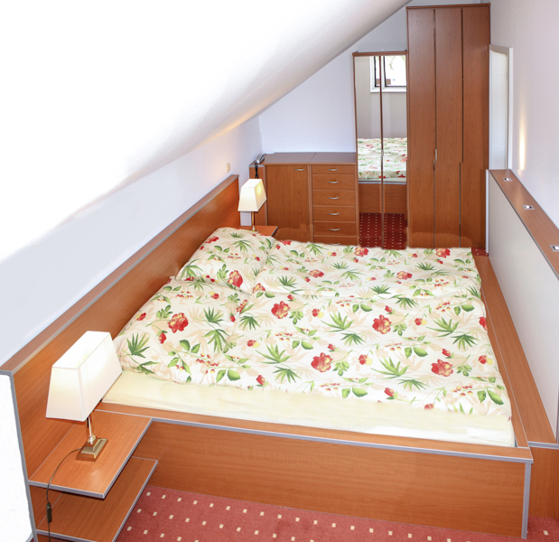 Ferienwohnung 8 Schlafzimmer